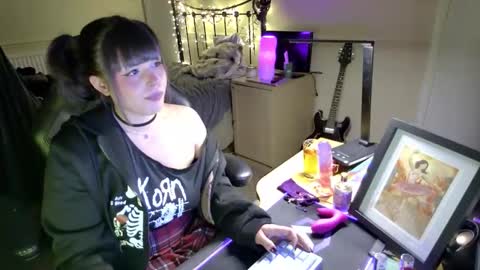 Lavenderrzz online show from January 15, 2026, 3:05 pm