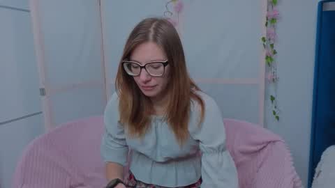 Gloria online show from December 17, 2025, 6:08 am