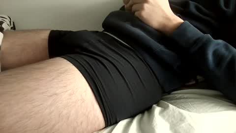 laveudos online show from February 4, 2025, 6:27 pm