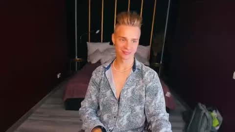 Lawrence online show from September 21, 2025, 4:47 am