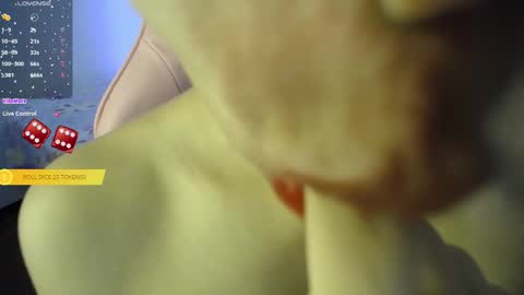 Layana online show from March 21, 2026, 6:44 pm