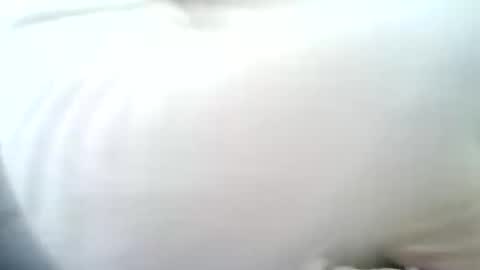 layannalea online show from March 7, 2025, 4:24 am