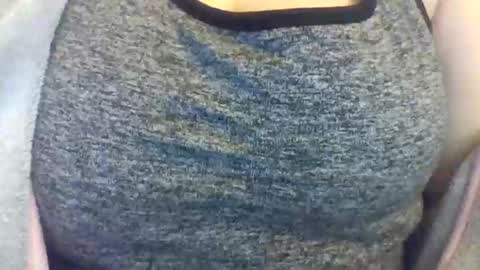 Snapshot of layannalea chatting on January 19, 2026, 2:04 am layannalea online show from January 19, 2026, 2:04 am