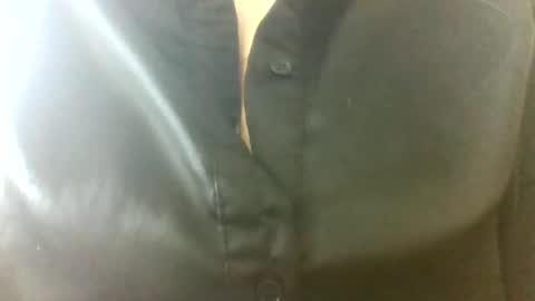 Snapshot of layannalea chatting on March 22, 2026, 12:03 am layannalea online show from March 22, 2026, 12:03 am