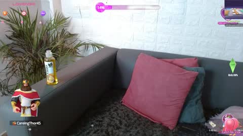 Snapshot of layla_707 chatting on January 29, 2025, 6:43 am Layla online show from January 29, 2025, 6:43 am