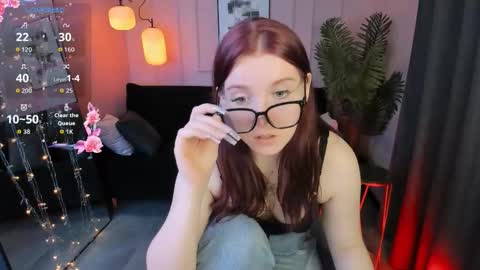 Snapshot of layla_glam chatting on March 7, 2026, 1:41 pm layla_glam online show from March 7, 2026, 1:41 pm