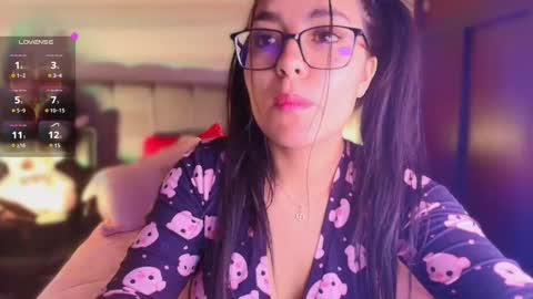 Snapshot of layla_nicols chatting on March 1, 2025, 12:23 pm Layla online show from March 1, 2025, 12:23 pm