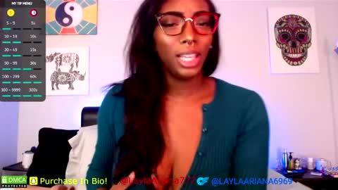 Snapshot of laylaariana69 chatting on April 24, 2026, 6:54 pm LaylaAriana online show from April 24, 2026, 6:54 pm