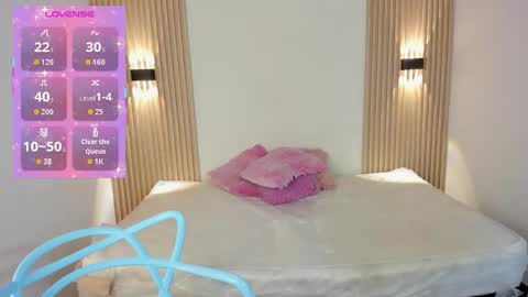 LaylaEmber online show from February 25, 2026, 1:10 pm