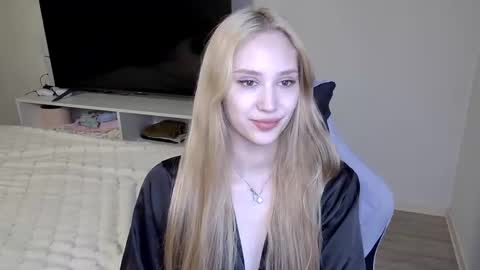Snapshot of laylapretty001 chatting on May 11, 2026, 4:51 am LaylaPretty001 online show from May 11, 2026, 4:51 am