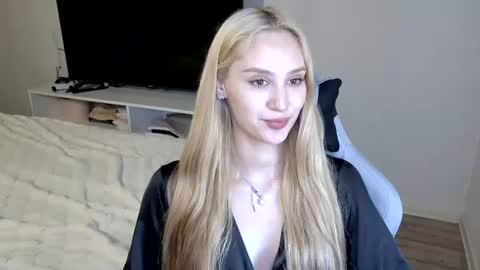 LaylaPretty001 online show from July 7, 2026, 6:58 am