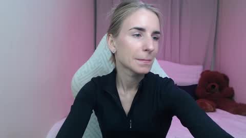 Snapshot of laymablast chatting on April 24, 2026, 6:49 am laymablast online show from April 24, 2026, 6:49 am