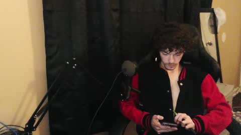 Stitch online show from December 16, 2025, 5:34 am