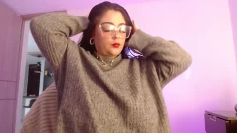 Snapshot of layna_cold chatting on February 18, 2026, 12:45 pm Vannessa online show from February 18, 2026, 12:45 pm