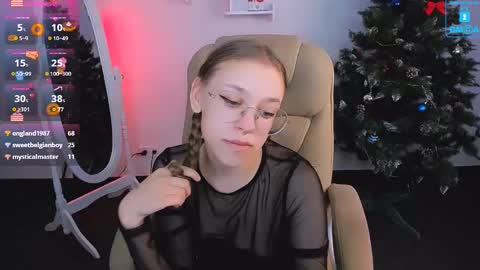 layriantavee online show from January 12, 2025, 1:05 pm