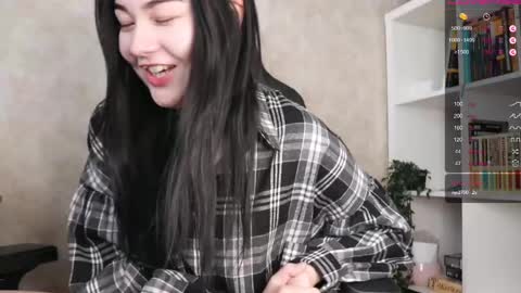 Snapshot of lazynut chatting on March 5, 2025, 4:56 am Lisa online show from March 5, 2025, 4:56 am