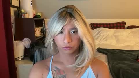 Snapshot of lbffemme chatting on November 19, 2025, 2:00 am lbffemme online show from November 19, 2025, 2:00 am