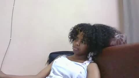 lea96546 online show from December 22, 2025, 4:20 am