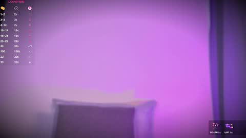 Snapshot of lea_gray_ chatting on July 11, 2026, 6:43 pm L E A online show from July 11, 2026, 6:43 pm