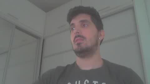 leowolf online show from December 6, 2024, 11:44 am