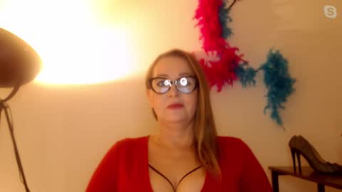 Snapshot of leadesire chatting on January 14, 2025, 3:04 pm LEA online show from January 14, 2025, 3:04 pm