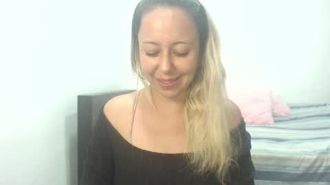 leah_susman online show from November 12, 2025, 1:28 am