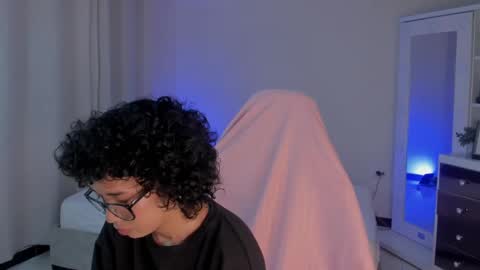 Snapshot of leahaltomm chatting on February 11, 2025, 10:48 am leahaltomm online show from February 11, 2025, 10:48 am