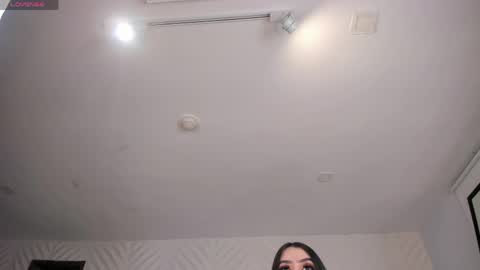 leahlombardi_ online show from March 31, 2026, 3:08 am