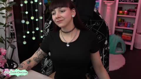 Leah online show from March 19, 2026, 8:35 pm