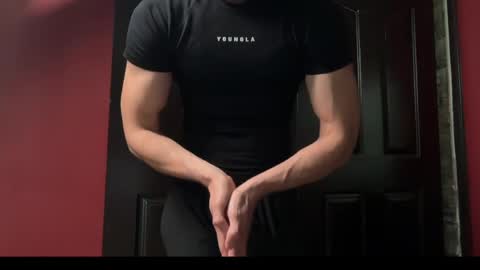 leanfindom8 online show from May 25, 2026, 9:54 pm