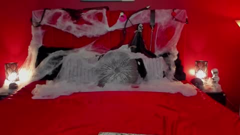 Snapshot of leanoir chatting on October 31, 2025, 6:03 am LeaNoir online show from October 31, 2025, 6:03 am