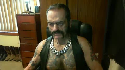 leathergreaser online show from January 27, 2025, 8:49 pm