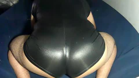 Snapshot of leatherman31 chatting on November 6, 2025, 5:47 pm leatherman31 online show from November 6, 2025, 5:47 pm