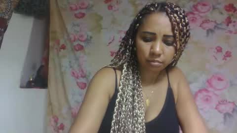 Snapshot of leatiana chatting on March 19, 2026, 5:50 pm leatiana online show from March 19, 2026, 5:50 pm