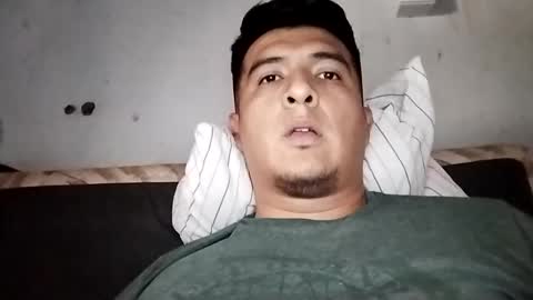 Snapshot of leche_dura122 chatting on December 29, 2024, 6:05 pm leche_dura122 online show from December 29, 2024, 6:05 pm