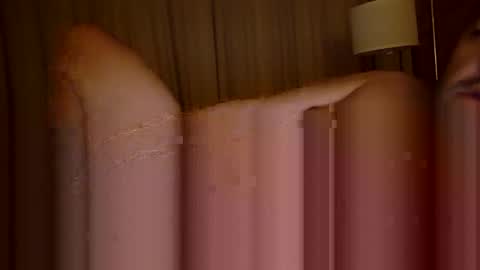 Snapshot of lecurieux75 chatting on September 30, 2025, 2:05 am lecurieux75 online show from September 30, 2025, 2:05 am