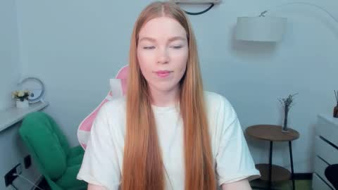 Lilly online show from December 3, 2025, 7:56 pm