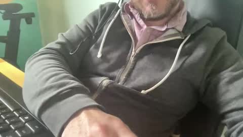 Snapshot of lee_8891 chatting on June 11, 2026, 8:23 am lee_8891 online show from June 11, 2026, 8:23 am