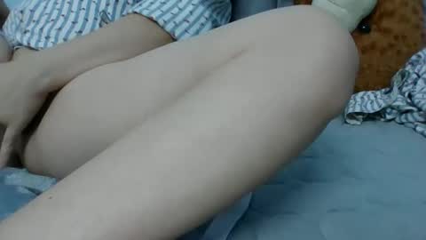 leeloveyou online show from February 4, 2026, 7:09 pm