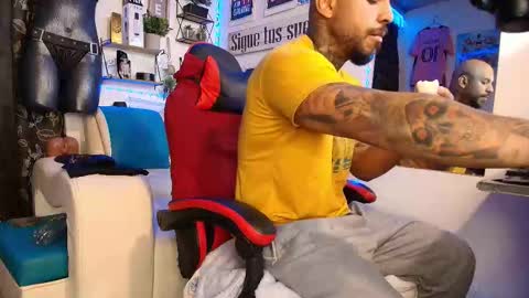 Snapshot of leenar_key chatting on February 14, 2026, 11:40 am leenar_key online show from February 14, 2026, 11:40 am