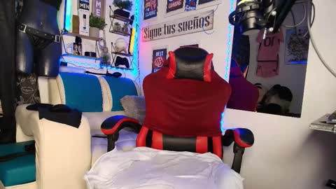 Snapshot of leenar_key chatting on February 25, 2026, 12:48 pm leenar_key online show from February 25, 2026, 12:48 pm