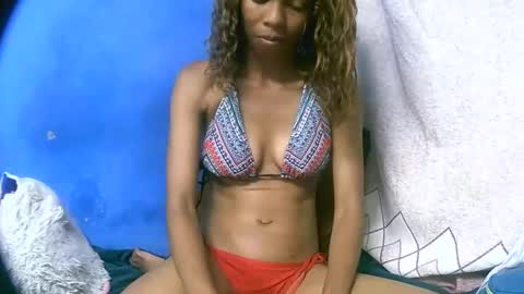 Snapshot of leeromi chatting on March 24, 2026, 6:02 pm leeromi online show from March 24, 2026, 6:02 pm