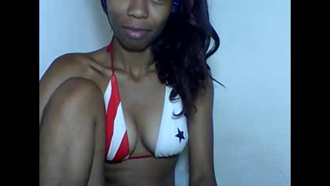 Snapshot of leeromi chatting on May 6, 2026, 5:14 am leeromi online show from May 6, 2026, 5:14 am