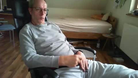 Dave online show from March 2, 2025, 2:00 pm