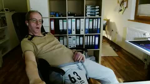 Dave online show from March 25, 2026, 9:54 pm