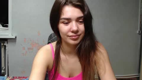 Snapshot of legenda_liya chatting on November 6, 2025, 8:43 pm Liya online show from November 6, 2025, 8:43 pm