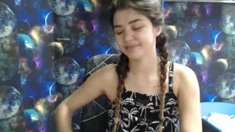 Snapshot of legenda_liya chatting on November 13, 2025, 7:07 am Liya online show from November 13, 2025, 7:07 am