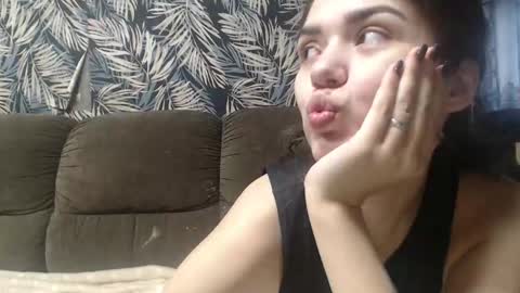 Snapshot of legenda_liya chatting on November 19, 2025, 5:07 am Liya online show from November 19, 2025, 5:07 am
