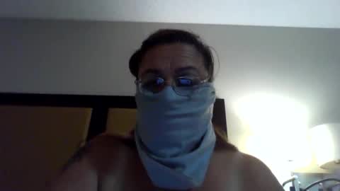 Snapshot of legendsenterprises chatting on May 18, 2026, 10:48 pm legendsenterprises online show from May 18, 2026, 10:48 pm