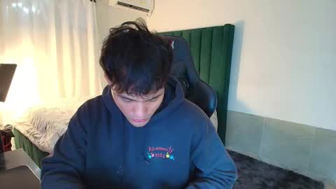 Snapshot of lei_77 chatting on December 21, 2025, 7:43 pm Lei online show from December 21, 2025, 7:43 pm